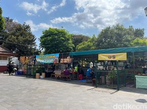 Berburu Makanan Khas Sekaten Jogja: Sego Gurih-Endog Abang