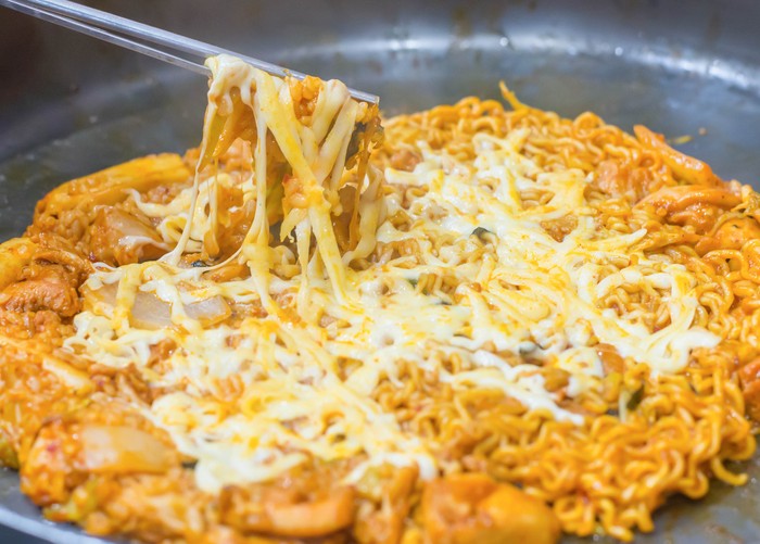 Resep Mie Goreng Ayam Keju Mozzarella