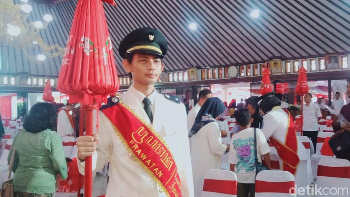 Sabiq Muhammad (25) Kades Prawatan, Kecamatan Jogonalan, Klaten, saat pelantikan, Rabu (27/9/2023).