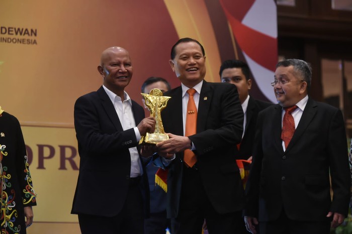 Said Abdullah Raih Penghargaan dari Mahkamah Kehormatan Dewan DPR RI