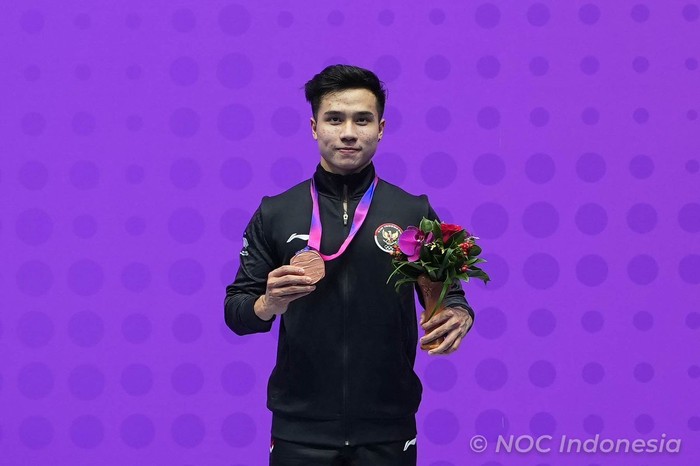 Seraf Naro Siregar.