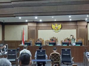 Jadi Saksi Mahkota, Johnny G. Plate Bantah Terima Duit dan Fasilitas Mewah