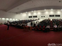 Beri Dukungan, Sekolah Putri Ariani Nobar AGT 2023