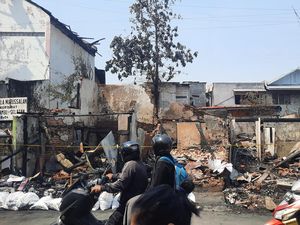 Kesaksian Warga soal Detik-detik Pertokoan-Rumah di Palmerah Dilalap Api