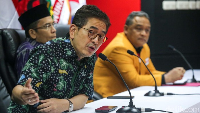 Momen TPN Tegaskan Ganjar Jadi Calon Presiden 2024