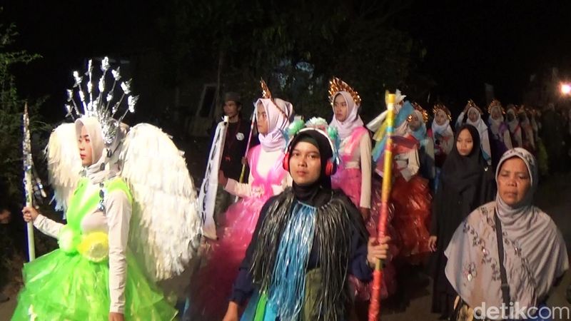 Tradisi Dayakan di Desa Wiramastra, Kecamatan Bawang, Banjarnegara dalam menyambut peringatan Maulid Nabi, Rabu (27/9/2023).