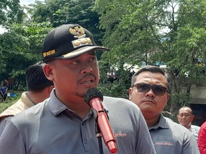Mulai 2024, Warga Medan Buang Sampah ke Sungai Didenda Rp 10 Juta!