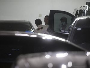 Sudah 16 Jam, KPK Masih Geledah Rumah Dinas Mentan Syahrul Yasin Limpo