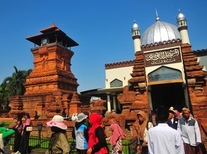 Sejarah Masjid Menara Kudus, Simbol Akulturasi Budaya dan Keunikannya