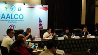 Dalam rapat itu, Yasonna didampingi oleh Direktur Jenderal Administrasi Hukum Umum (Ditjen AHU) Cahyo R Muzha. Hadir juga pejabat lingkungan Kemenkumham, Menteri Lingkungan Hidup dan Kehutanan Siti Nurbaya Bakar, perwakilan Pemerintah Provinsi Bali, dan Forum Koordinasi Pimpinan Daerah (Forkopimda) Provinsi Bali. Yasonna menjelaskan bahwa Pertemuan ke-61 AALCO akan menjadi momen besar bagi Indonesia untuk tampil di tingkat internasional. 