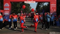 Kemeriahan event jalan sehat Indonesia Heart Walk 2023 di kawasan Gelora Bung Karno (GBK), Jakarta Selatan, Kamis (28/9/2023) mulai menggeliat.  