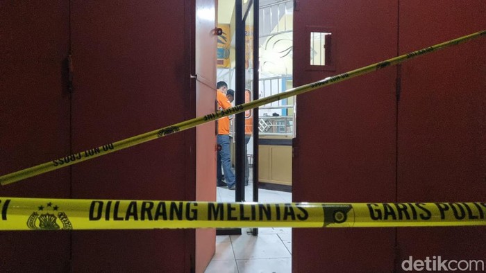 Olah TKP penusukan di toko emas Pasar Ampel Boyolali, Kamis (28/9/2023).