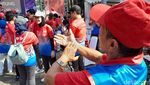 Potret Pemecahan Rekor MURI Meraba Nadi Sendiri di Indonesia Heart Walk 2023