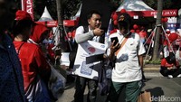 Hari Jantung Sedunia yang diprakarsai oleh World Heart Federation bekerja sama dengan World Health Organization diperingati setiap tanggal 29 September dalam rangka meningkatkan kepedulian terhadap penyakit kardiovaskular dan mengendalikan efek negatif yang ditimbulkan akibat penyakit tersebut.  