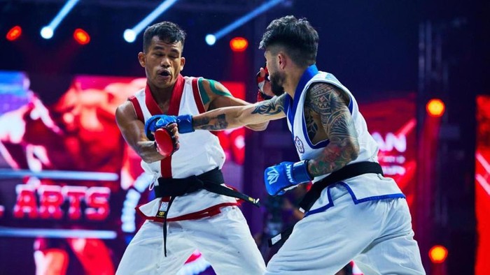 Timnas MMA Indonesia melalui PERTACAMI (Persatuan Tarung Campuran Indonesia) ikut ambil bagian dalam Kejuaraan Dunia MMA U-18 di Kota Alexandroupolis, Yunani, 29-30 September 2023.