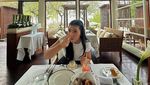 Momen Rosa Codeblu saat Makan Mewah di Restoran Bintang 5