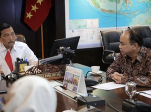 Menko Marves-Menkominfo Bahas Perizinan Starlink di Indonesia