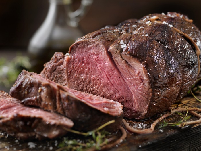 Waspada! Daging Steak yang Nikmat Bisa Jadi Haram, Ini Sebabnya