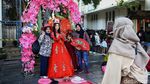 Manfaatkan Libur Maulid Nabi, Warga Ramai Wisata di Kota Tua Jakarta