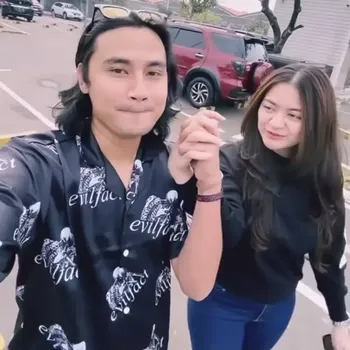 Yogi Ilham dan Nathalie Holscher