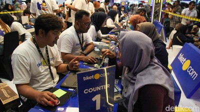 Berburu Tiket Kereta Mulai dari Rp 50 Ribu di Booth tiket.com KAI Expo 2023