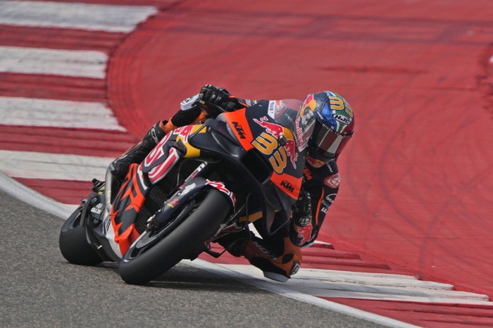 Red Bull KTM Factory Racing rider Brad Binder of South Africa practices  at the Buddh International Circuit in Greater Noida, on the outskirts of New Delhi, India, Friday, Sept. 22, 2023. (AP Photo/Manish Swarup)