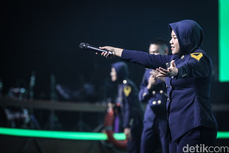 BrassBand PTDI STTD tampil di acara Hub Space X KAI Expo 2023, Plenary Hall Jakarta Convention Center, Jumat (29/9/2023).