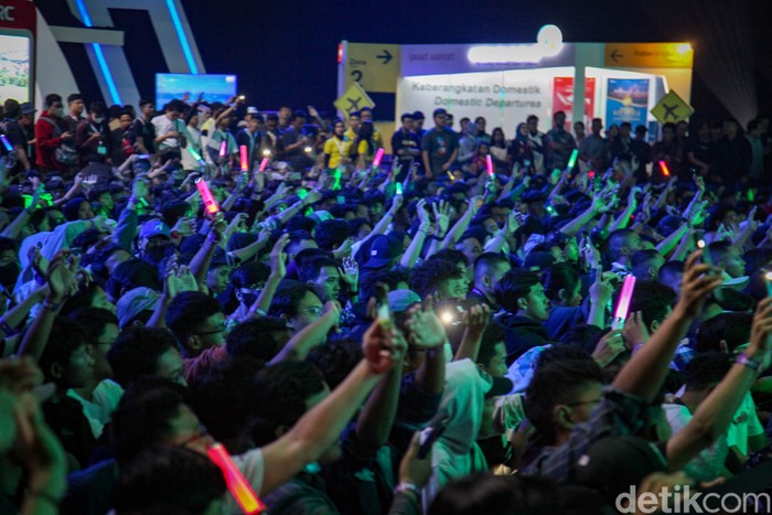 BrassBand PTDI STTD tampil di acara Hub Space X KAI Expo 2023, Plenary Hall Jakarta Convention Center, Jumat (29/9/2023).