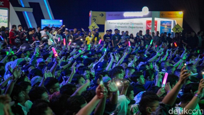 BrassBand PTDI STTD tampil di acara Hub Space X KAI Expo 2023, Plenary Hall Jakarta Convention Center, Jumat (29/9/2023).