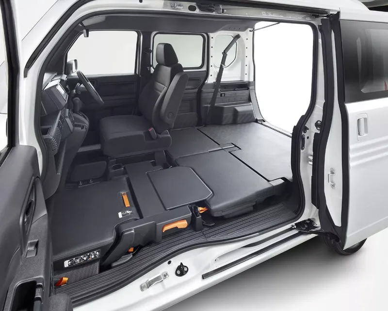 Honda N-Van e