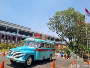 Bus Persatuan, Transportasi Legendaris Bali Mejeng di Hub Space 2023
