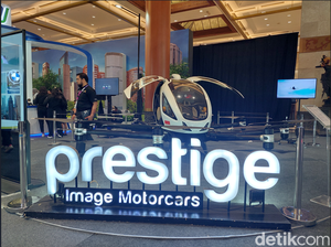 Main ke Hub Space di JCC: Wajib Coba Kereta Cepat dan Lihat Taksi Terbang