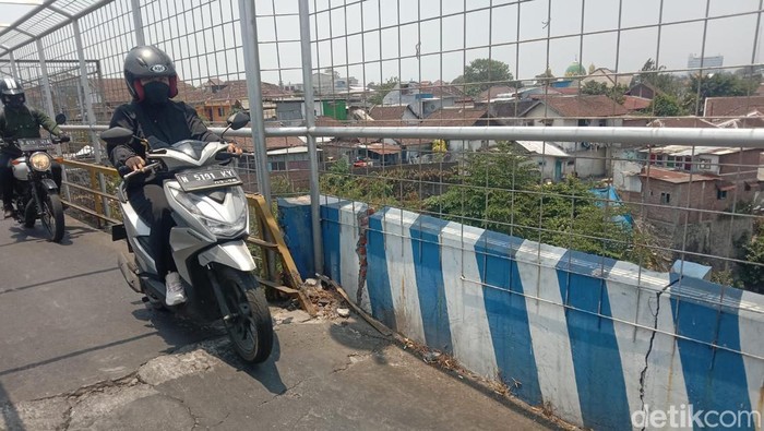 Jembatan Pelor Kota Malang