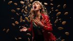 Keren! 10 Potret AI Selebriti Saat Menyantap Makanan Favoritnya