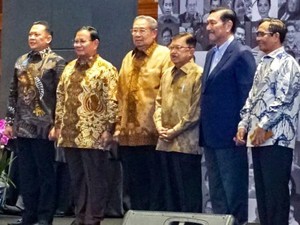 Bamsoet: Apa Pun Masalah Negeri Ini, Pak Luhut Salah Satu Solusinya