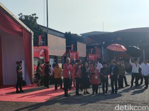 Didampingi Jokowi-Maruf Amin, Megawati Resmikan Bioskop Keliling PDIP
