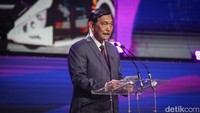 Menko Kemaritiman dan Investasi Luhut Binsar Pandjaitan buka-bukaan arahan Presiden Joko Widodo (Jokowi) untuk sektor perhubungan di Indonesia.