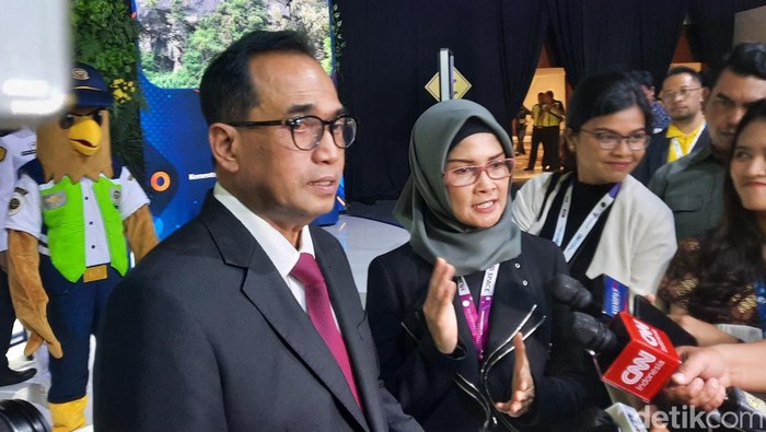 Menteri Perhubungan Budi Karya Sumadi dalam acara Hub Space x KAI Expo di Jakarta Convention Center, Jumat (29/9/2023).