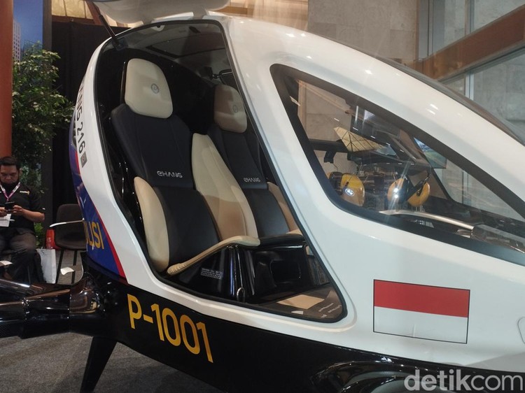 Mobil Terbang EHang 216 AAV di Hub Space x KAI Expo 2023