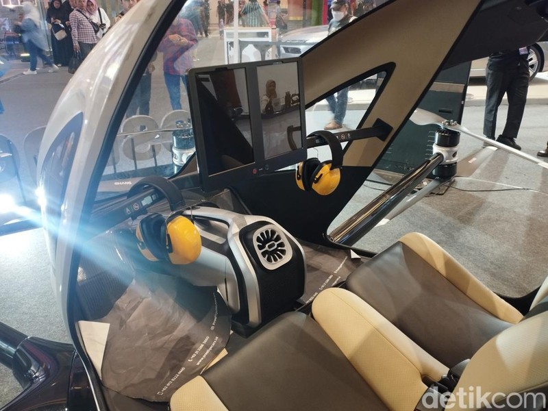 Mobil Terbang EHang 216 AAV di Hub Space x KAI Expo 2023