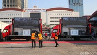 Adapun desain mobil itu akan berfungsi sebagai bioskop atau layar tancap.   