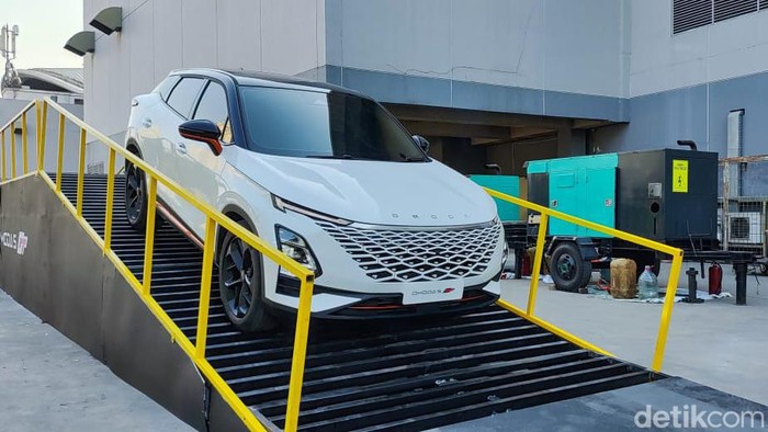 Omoda 5 GT meluncur di Indonesia.