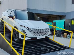 Chery Suntik Mati Omoda 5 GT AWD di Indonesia