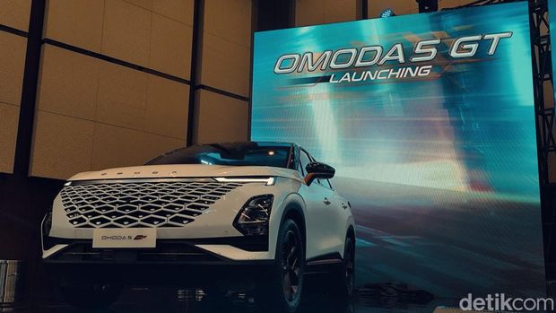 Omoda 5 GT meluncur di Indonesia.