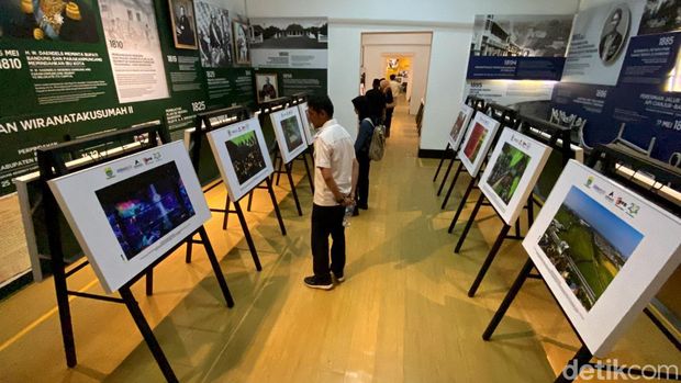Pameran foto Wartawan Foto Bandung.