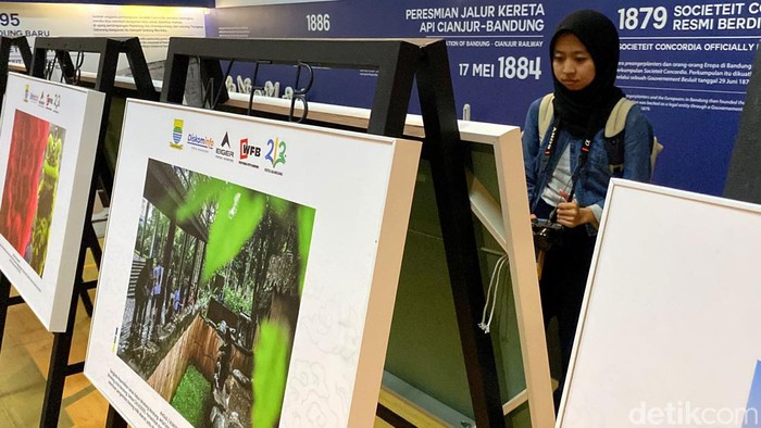 Pameran foto Wartawan Foto Bandung.