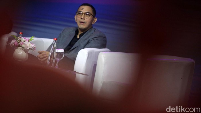 Diskusi panel memeriahkan Hub Space X KAI Expo 2023. Pembicara diskusi mulai dari Pj Gubernur DKI Jakarta Heru Budi hingga Dirut PT KCIC Dwiyana Slamet Riyadi.