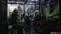 Sementara penyebab kebakaran belum diketahui dan masih diselidiki.  