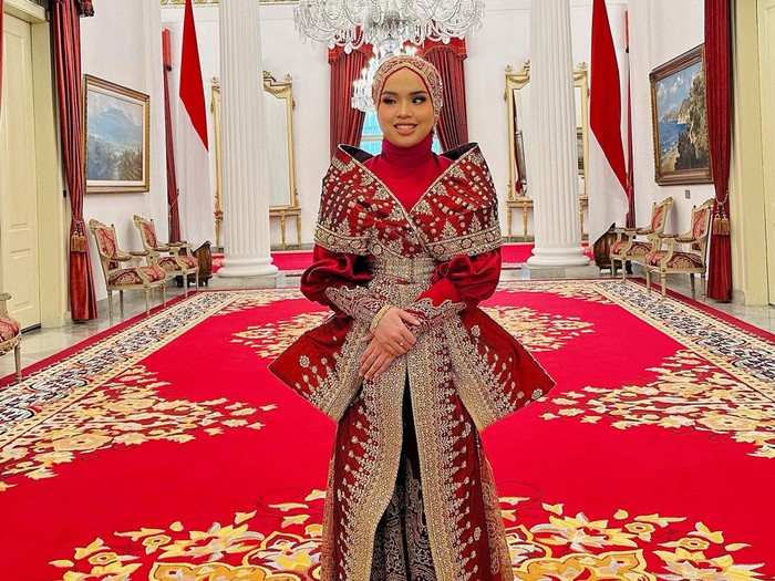 Putri Ariani.