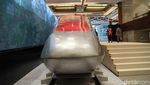 Sensasi Naik Kereta Cepat Whoosh Saat Main ke Hub Space JCC